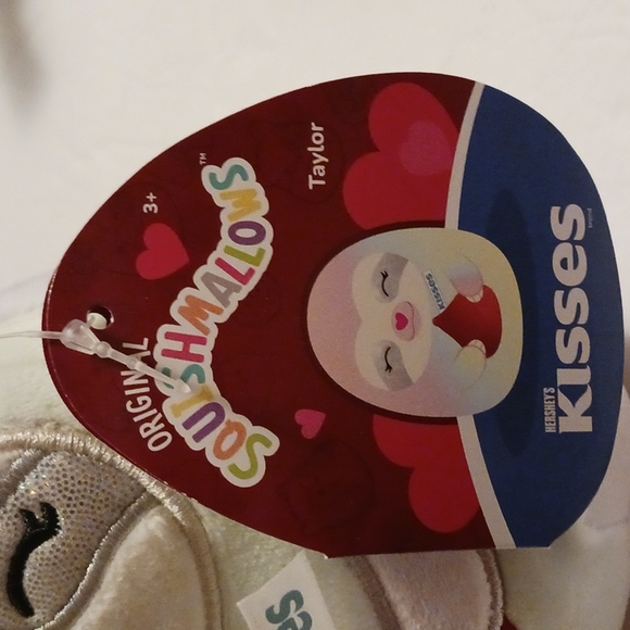 Original Squishmallow Taylor kisses Hershey's the sloth 6" - Picture 3 of 10